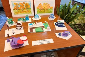 Выставка ко Дню матери