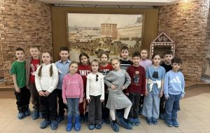 Путешествие в историю русской матрешки: экскурсия и мастер-класс для первоклассников